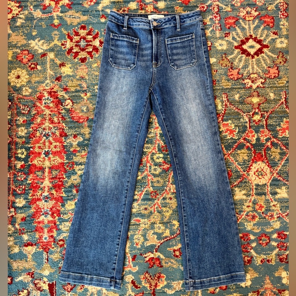 Risen Medium Wash Women’s Denim Jeans Bootcut
